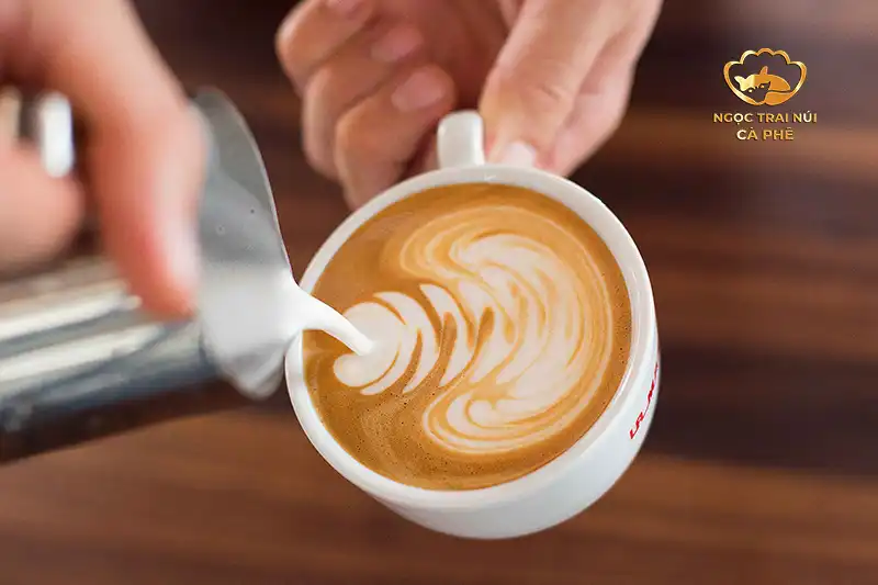Cach pha ca phe Capuchino